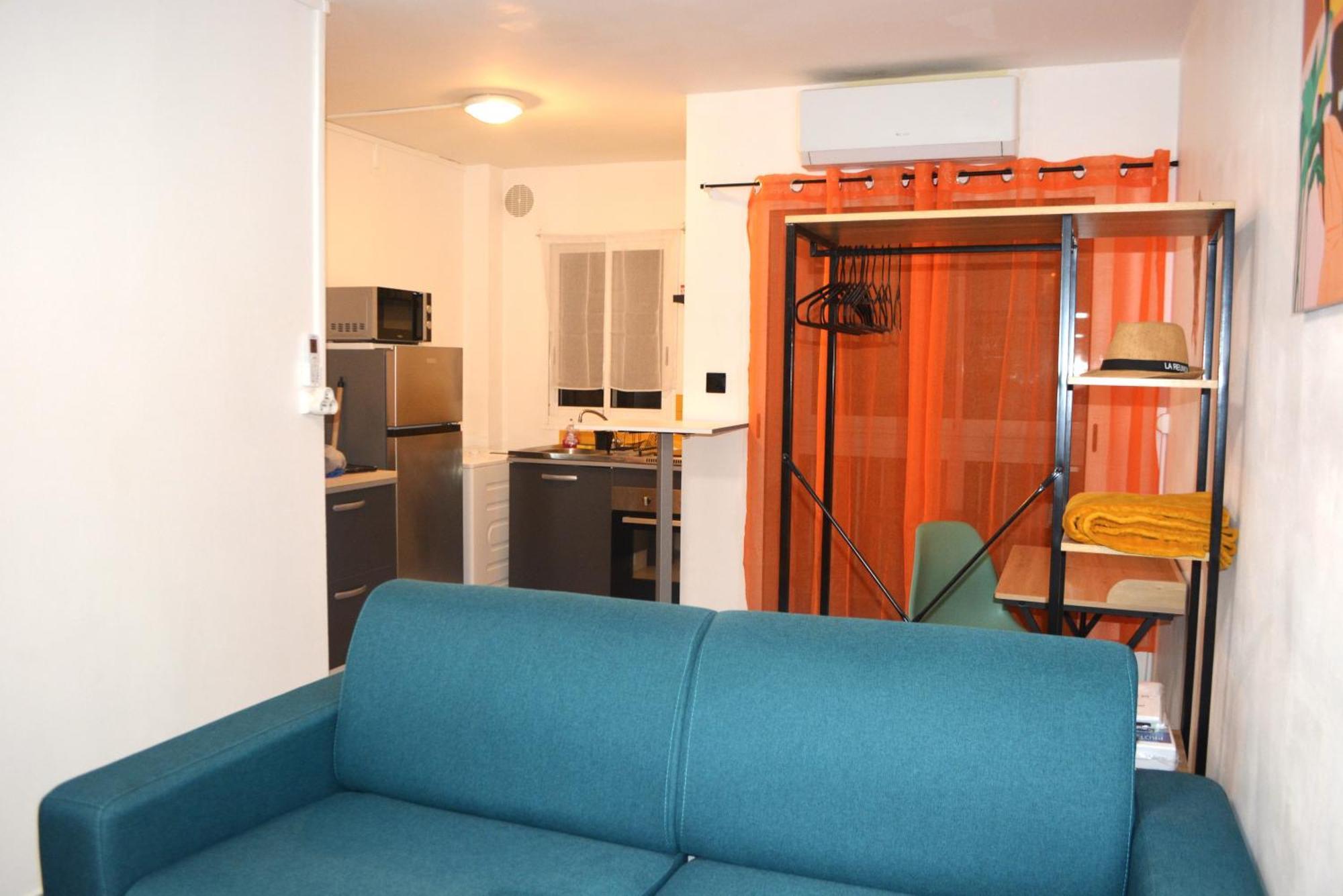Comme Chez Soi - Studio Tout Equipe - By Sister Home แซงต์-เดอนี ภายนอก รูปภาพ